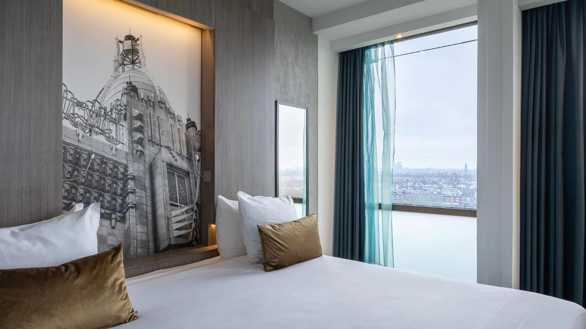 Leonardo Hotel Amsterdam Rembrandtpark 4*,