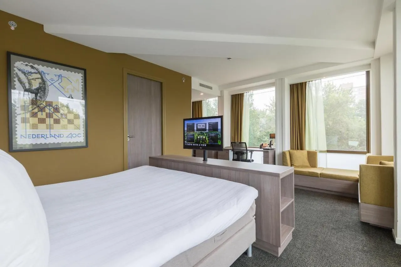 Leonardo Hotel Amsterdam Rembrandtpark 4*,